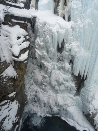 Randonnée au Parc national de Banff en hiver, Johnston Canyon, Upper falls